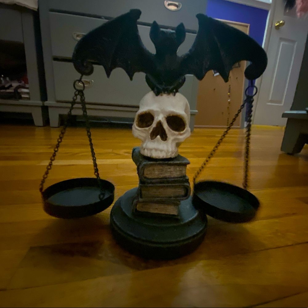 Halloween Bat and Skull Decoration